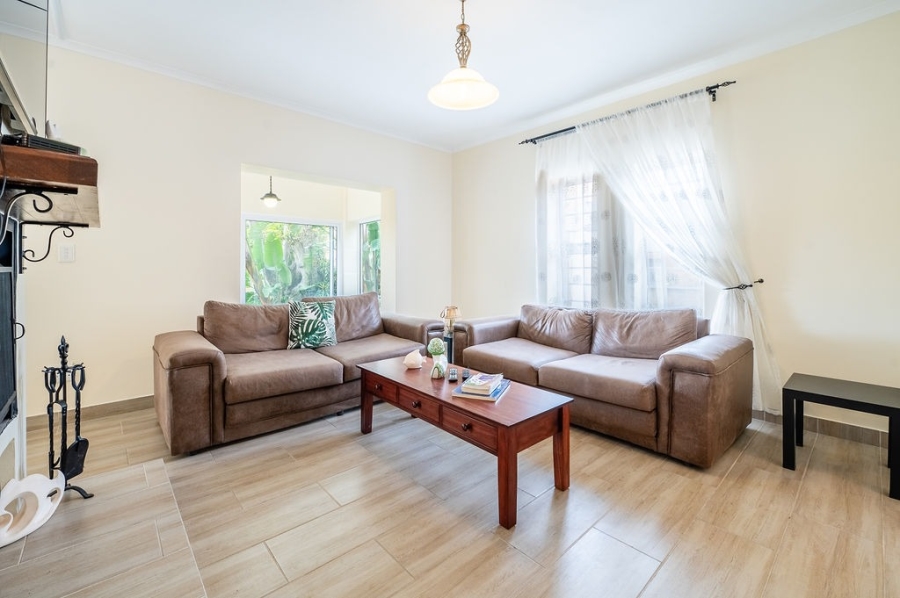 To Let 3 Bedroom Property for Rent in Costa Sarda Western Cape